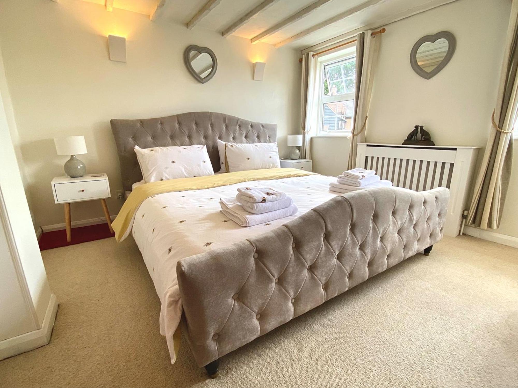 Bumblebee Cottage - Cosy Cottage In Area Of Outstanding Natural Beauty Hemel Hempstead Eksteriør billede